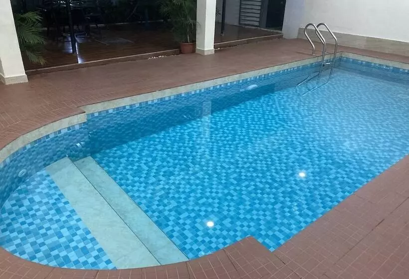 Mont Kalm Hotel And Suites