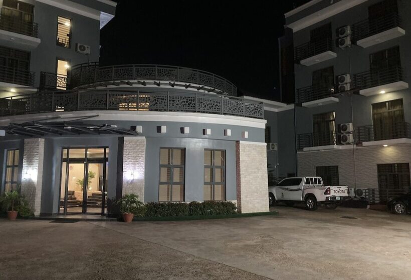 Mont Kalm Hotel And Suites