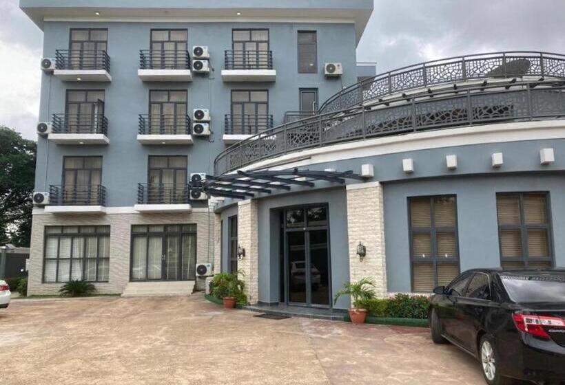 Mont Kalm Hotel And Suites