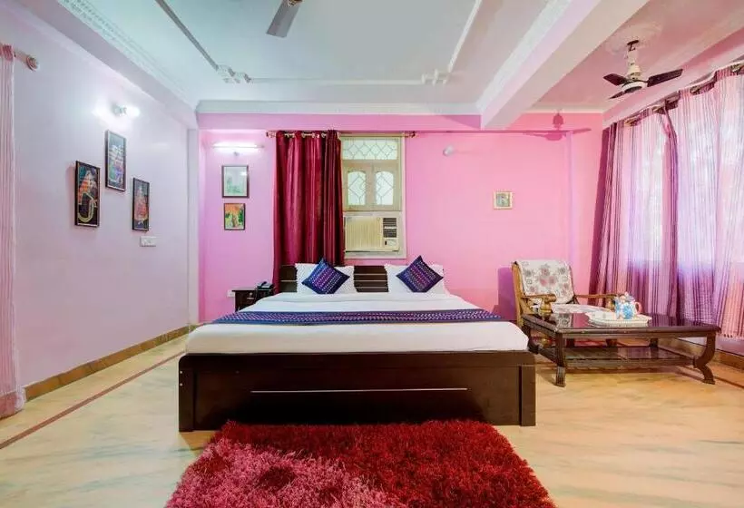 Hotelli Oyo 18345 A S Palace