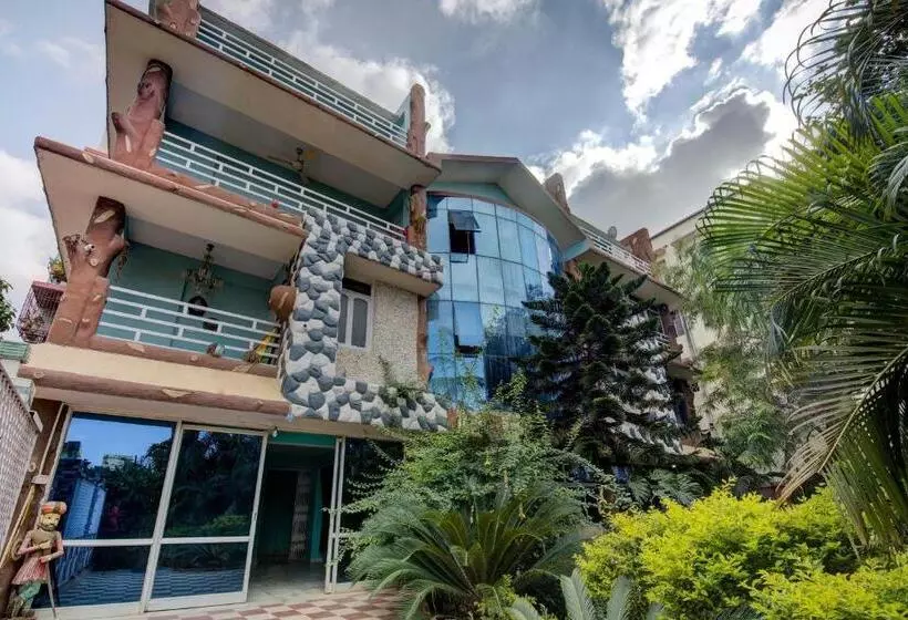 Hotelli Oyo 18345 A S Palace