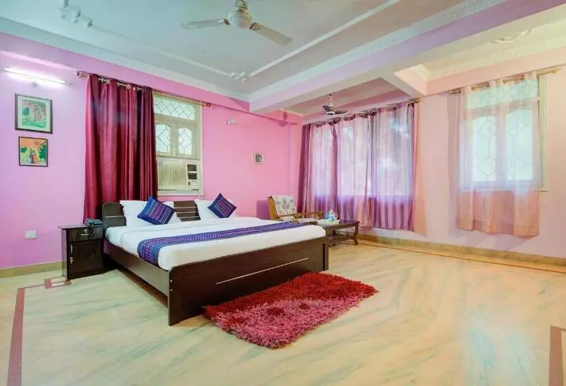 Hotelli Oyo 18345 A S Palace