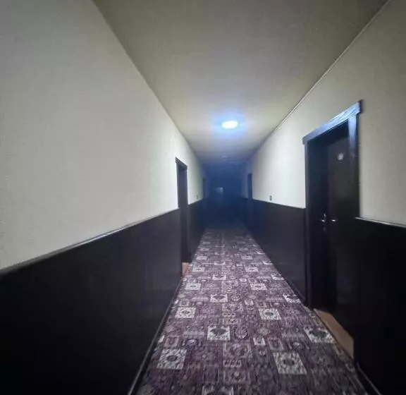 Hotelli Penzion Landštejnský Dvůr