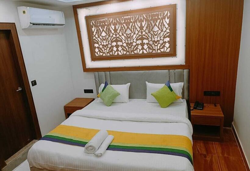 Fabhotel Shaurya Inn