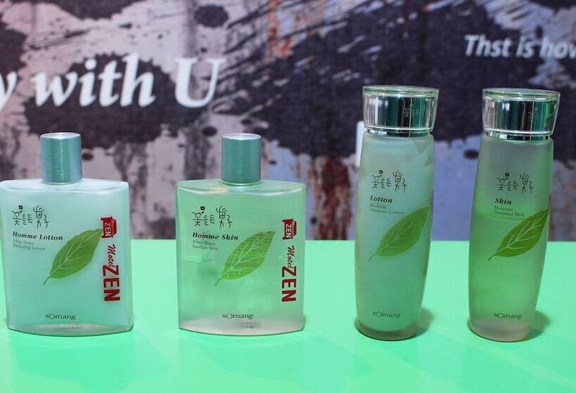 فندق على الطريق Gumi Okgye Zen