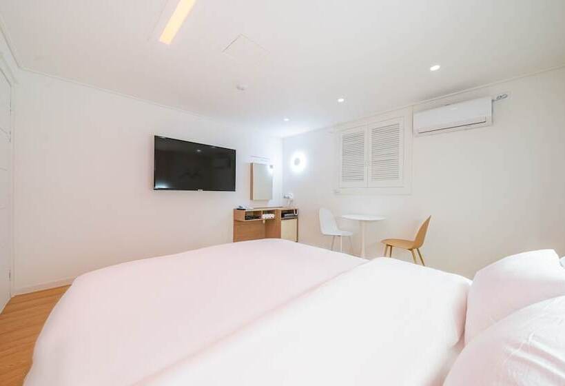 Motel Suwon City Hall Station Tumi