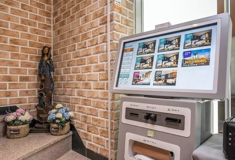 Motelli Yongin Hotel Wow