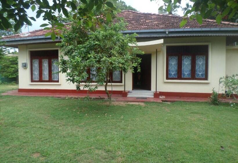 بنسيون Grand Villa