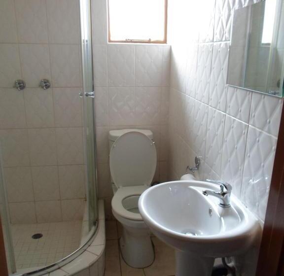 پانسیون Hardrock Guest House