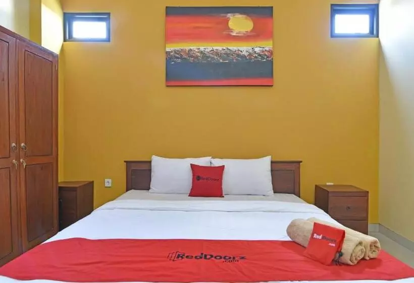 پانسیون Reddoorz @ Uluwatu Bali