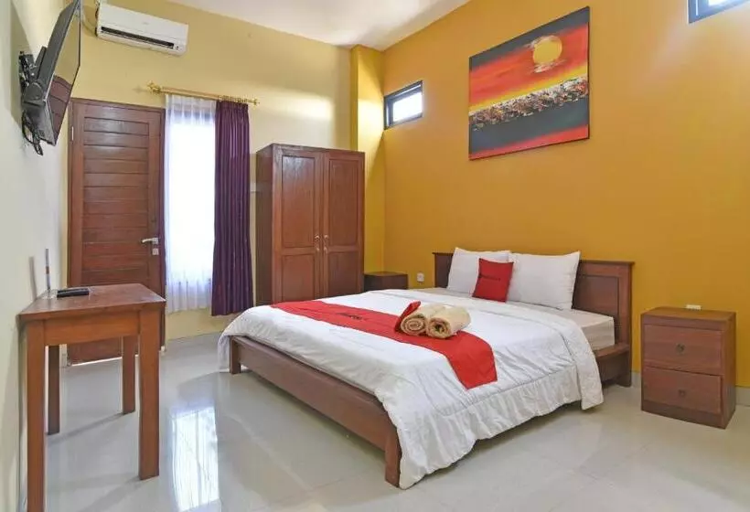 پانسیون Reddoorz @ Uluwatu Bali
