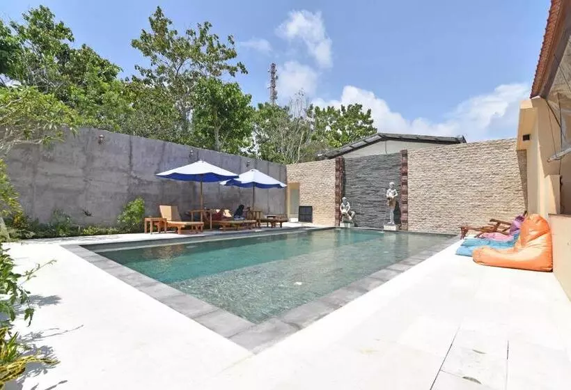 پانسیون Reddoorz @ Uluwatu Bali