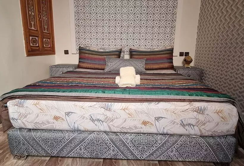 پانسیون Riad Fes Touria Palace
