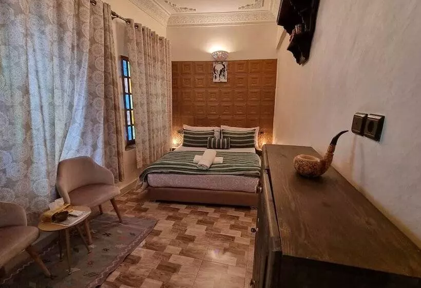 پانسیون Riad Fes Touria Palace