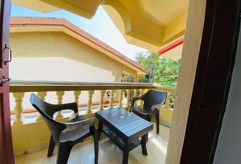 ユースホステル Holidays Beach Apartments Goa