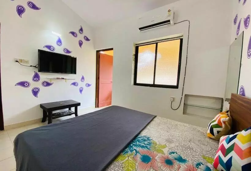 ユースホステル Holidays Beach Apartments Goa