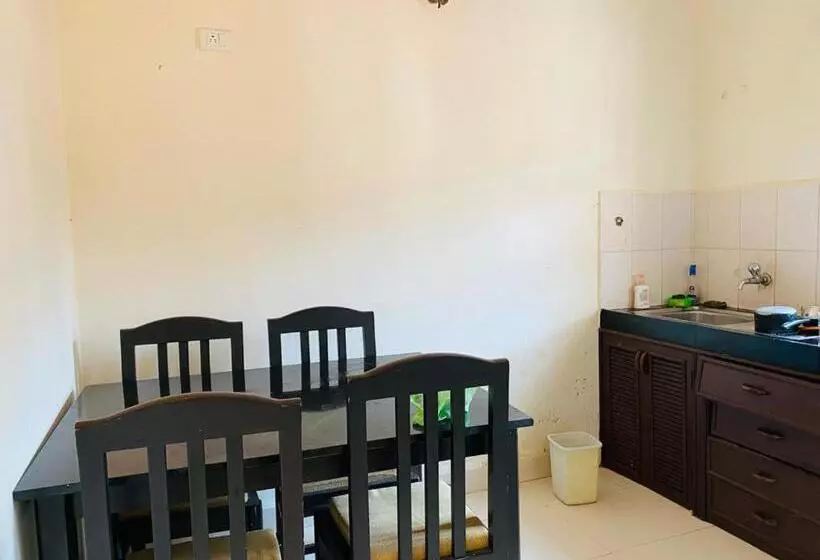 ユースホステル Holidays Beach Apartments Goa