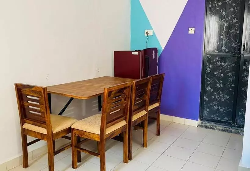 ユースホステル Holidays Beach Apartments Goa