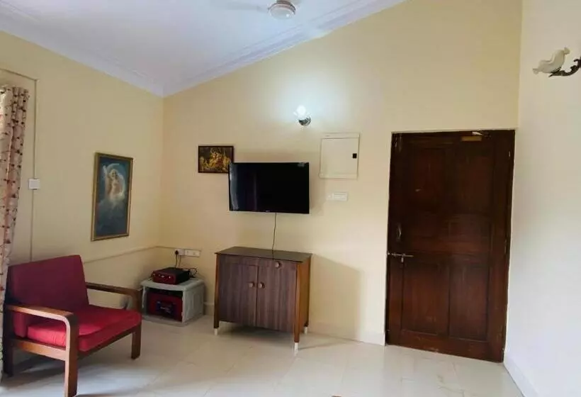 ユースホステル Holidays Beach Apartments Goa