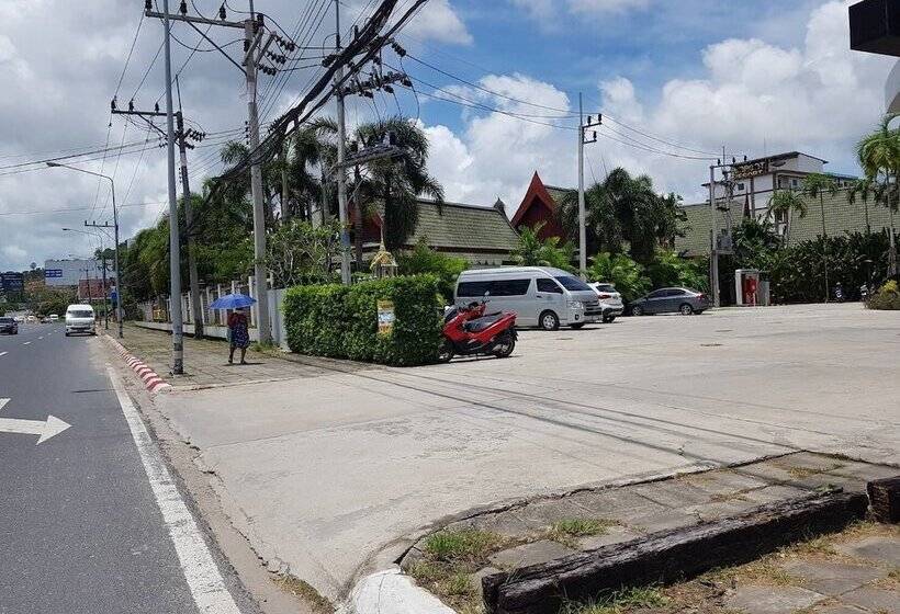 Atom Phuket Hotel Sha Plus