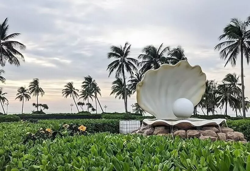 هتل Anna Beach Phu Quoc