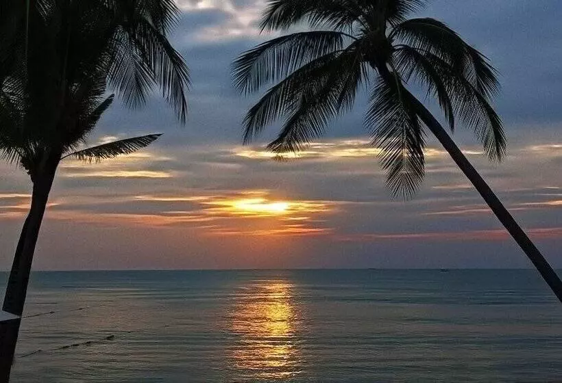هتل Anna Beach Phu Quoc
