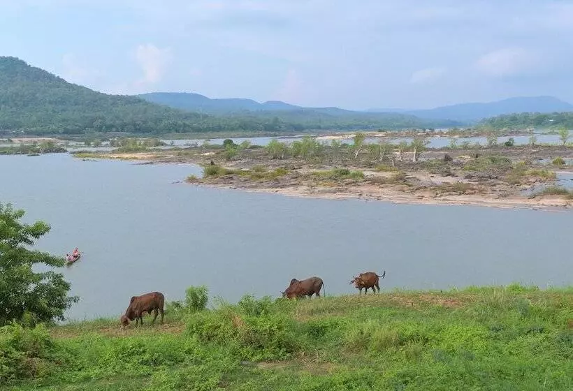 Hotelli Baan Kiengtawan