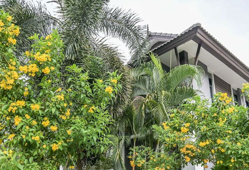 Hotelli Baan Kiengtawan