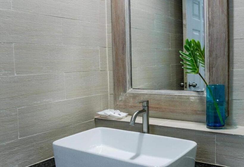 فندق Elephant Beach Club & Resort Samui