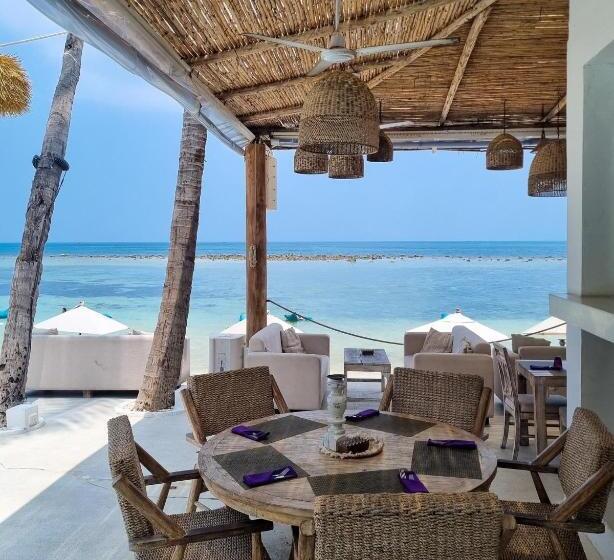 فندق Elephant Beach Club & Resort Samui