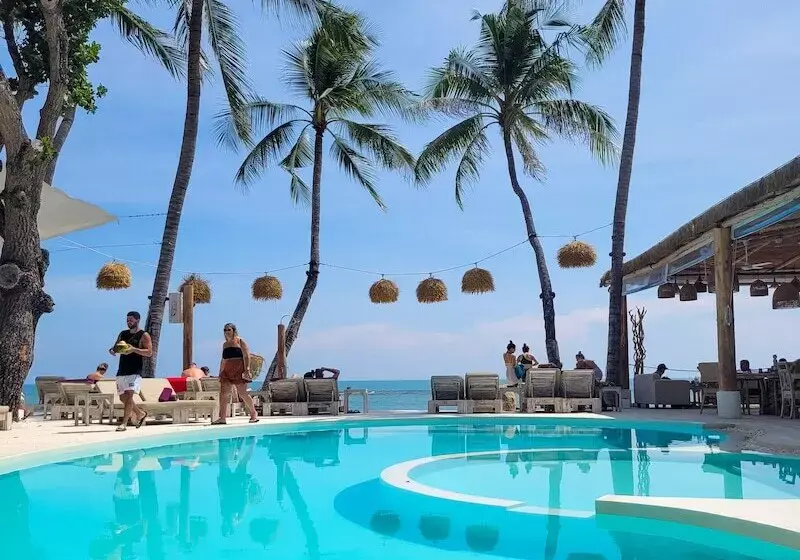 Hotelli Elephant Beach Club & Resort Samui