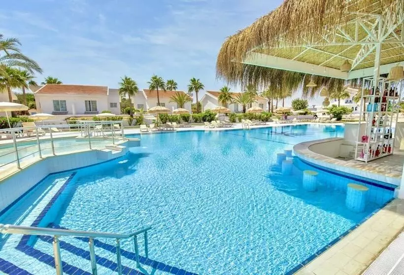 ホテル Long Beach Villas