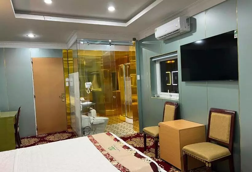 هتل Nhat Quy
