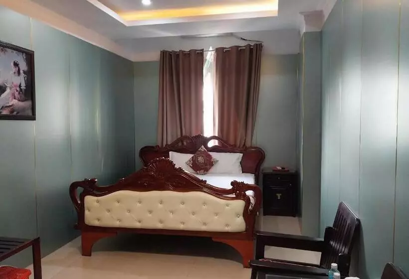 هتل Nhat Quy