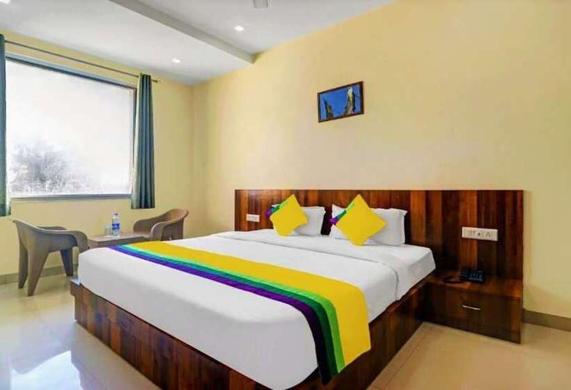 호텔 Ravi Residency