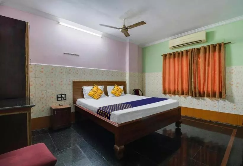 Hotelli O Sir Vr Sairam Lodge