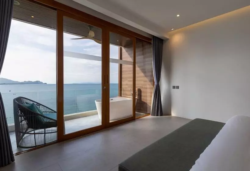 Hotelli X Sea Khanom Harbor Bay Resort