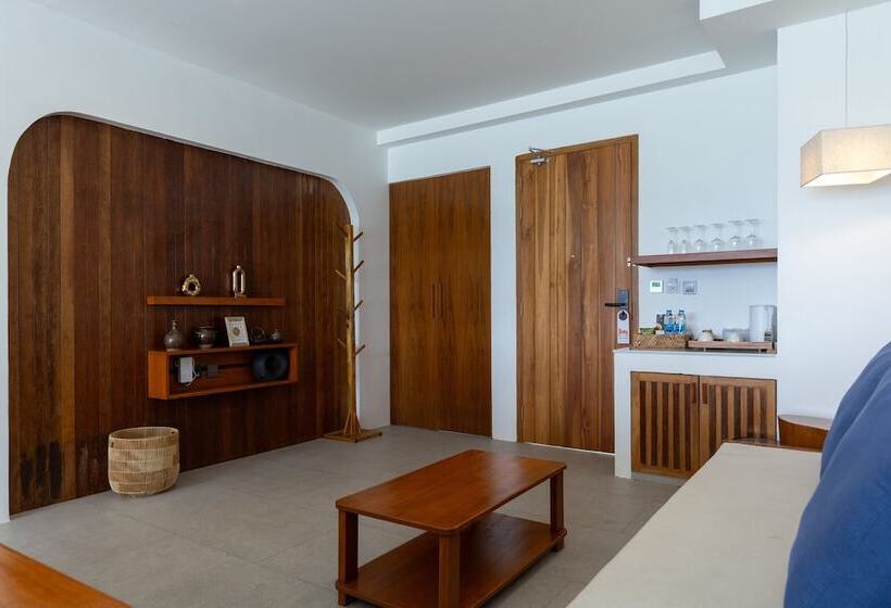 Szálloda X Sea Khanom Harbor Bay Resort