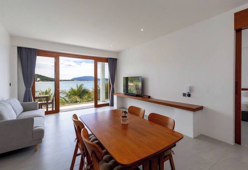 Szálloda X Sea Khanom Harbor Bay Resort