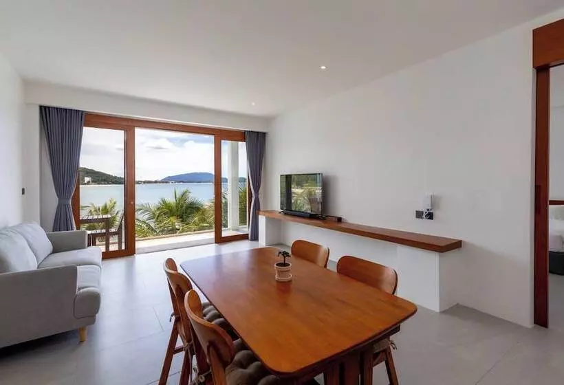 Hotelli X Sea Khanom Harbor Bay Resort