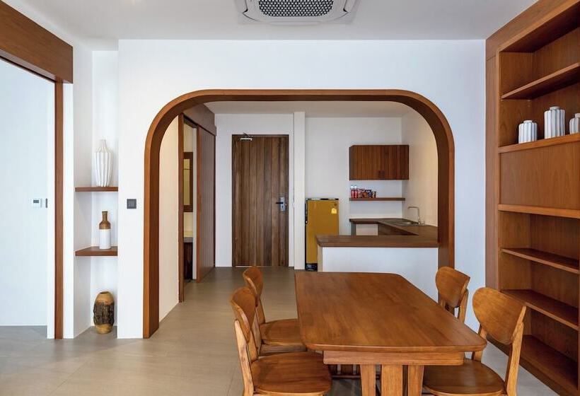 Szálloda X Sea Khanom Harbor Bay Resort