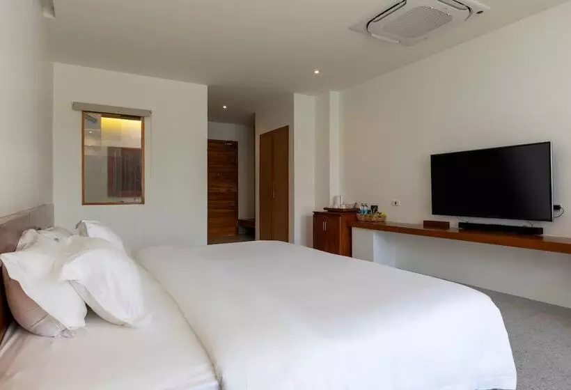 Hotelli X Sea Khanom Harbor Bay Resort