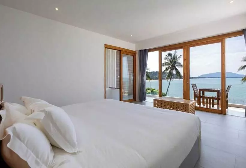 Hotelli X Sea Khanom Harbor Bay Resort