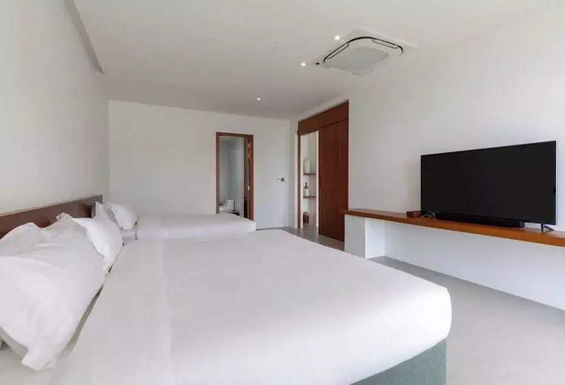 Hotelli X Sea Khanom Harbor Bay Resort