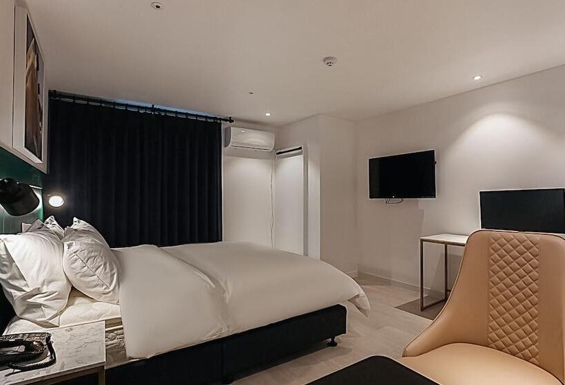 Motel Anseong Hotel Ruem