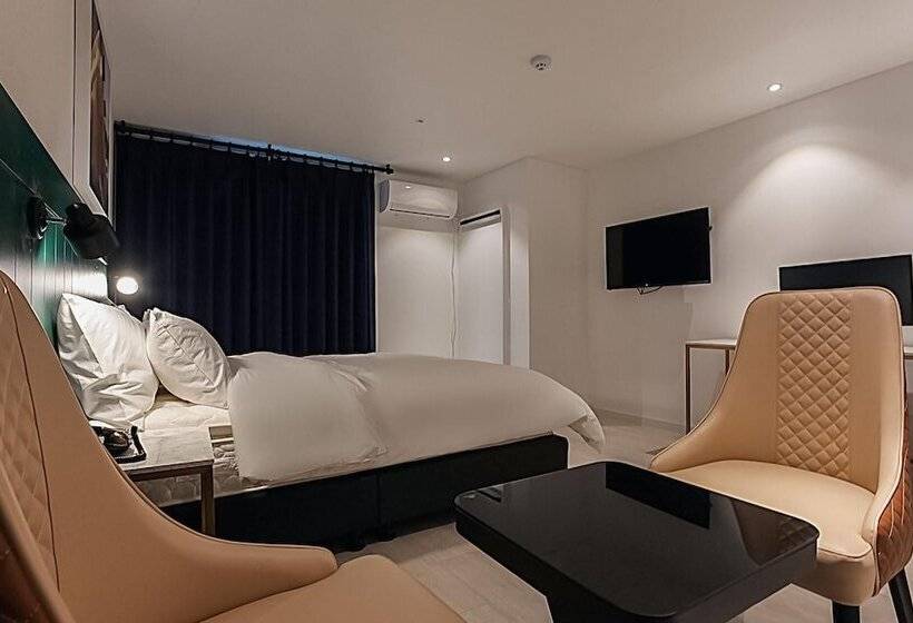 Motel Anseong Hotel Ruem