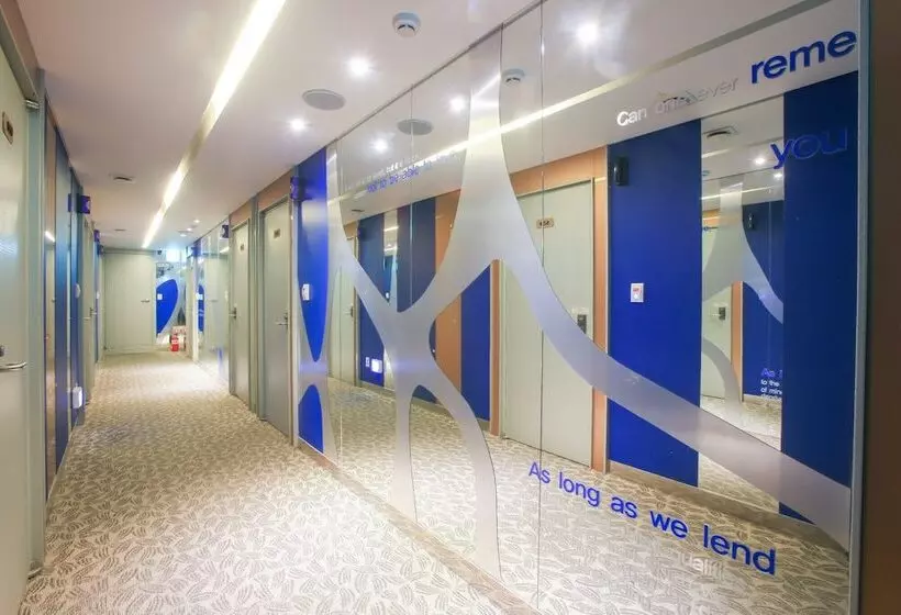 مُتل Anyang Charmant