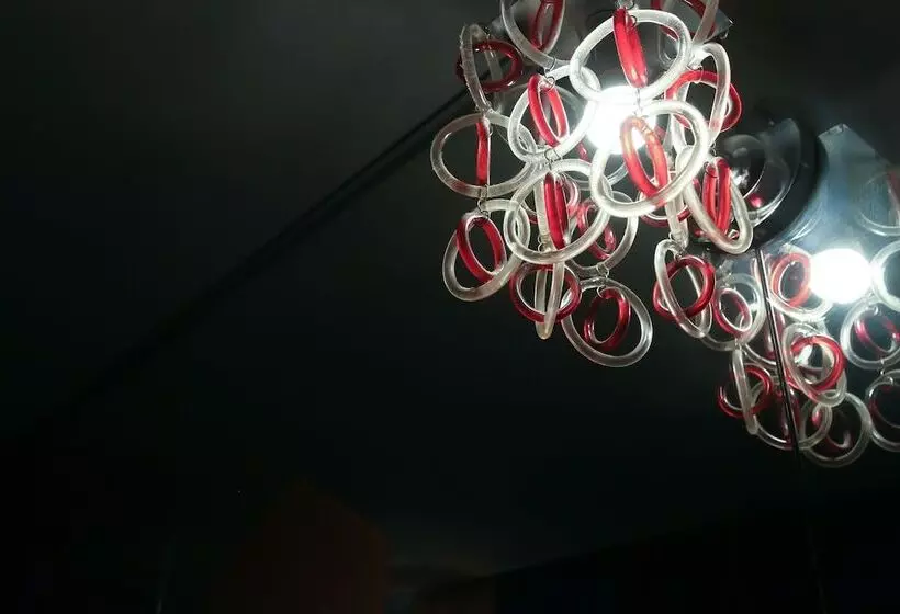 مُتل Anyang Charmant