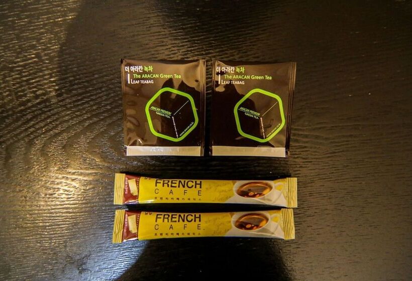 مُتل Busan Moonhyeondong Cloud Nine