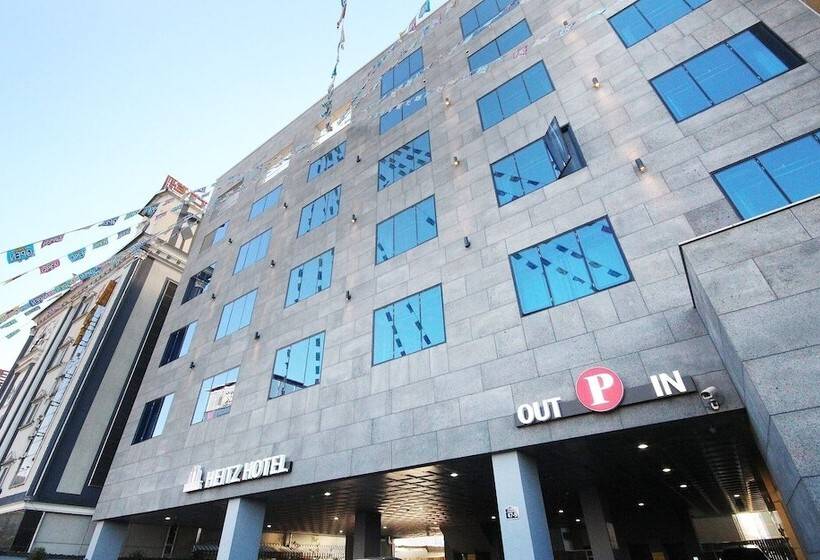 Мотель Changyeong Namji Heitz